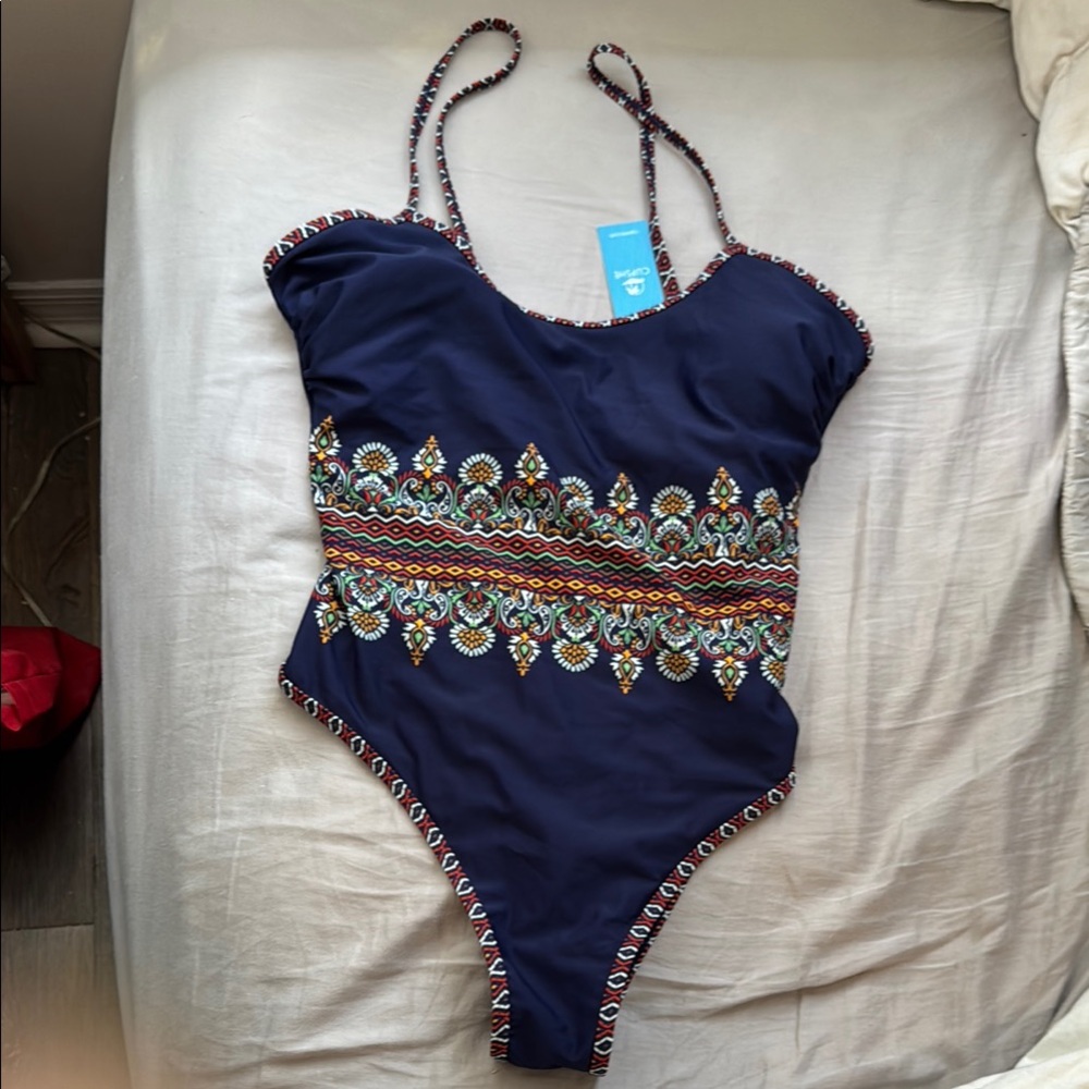 Cupshe swimsuit woman’s size L - Navy Blue Patterned NWT